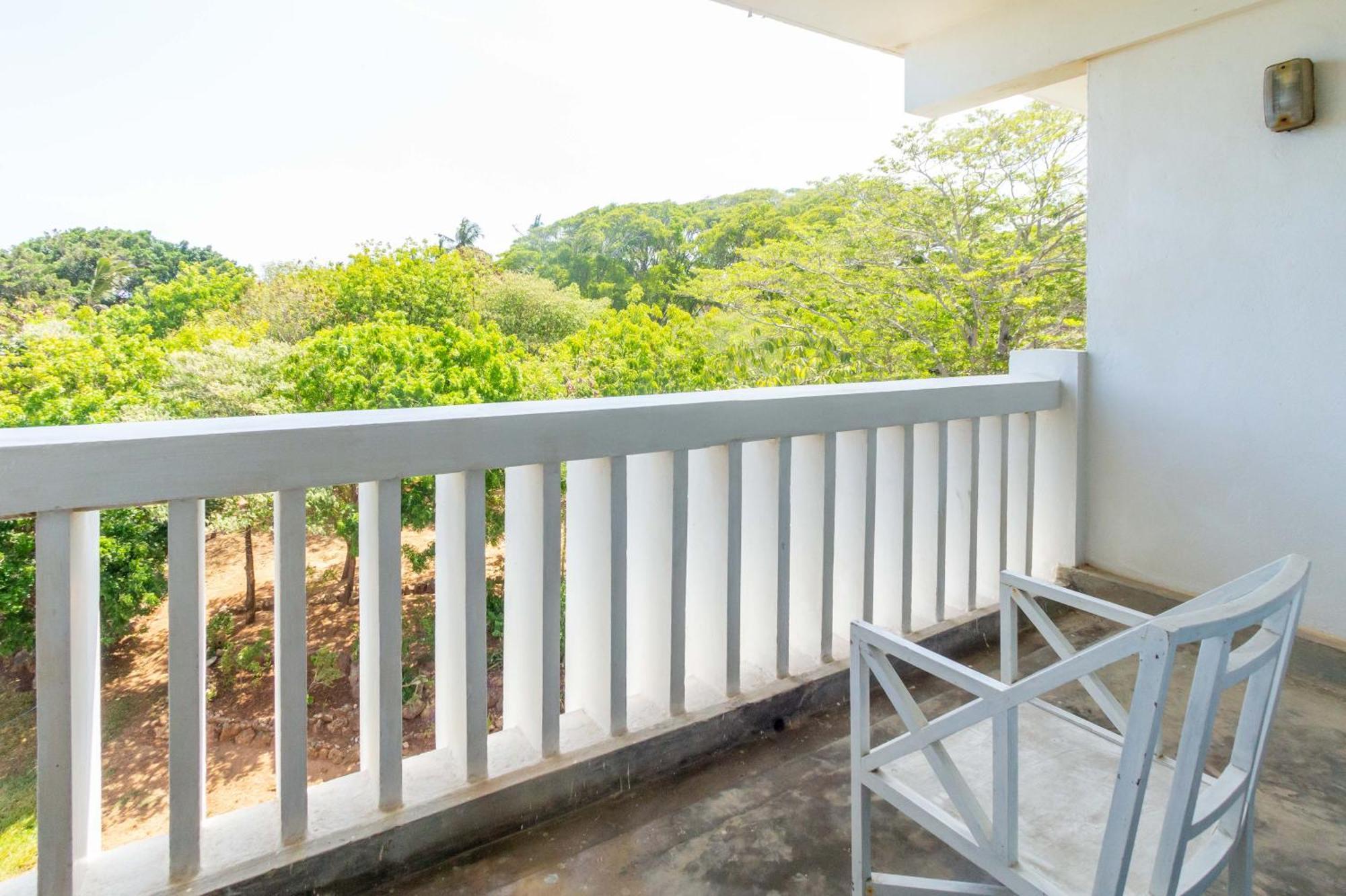 Mombasa Beach Hotel Eksteriør bilde